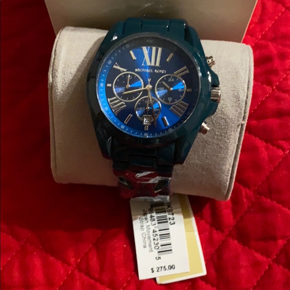 Beautiful Uni Sex Michael Kors Watch NIB
